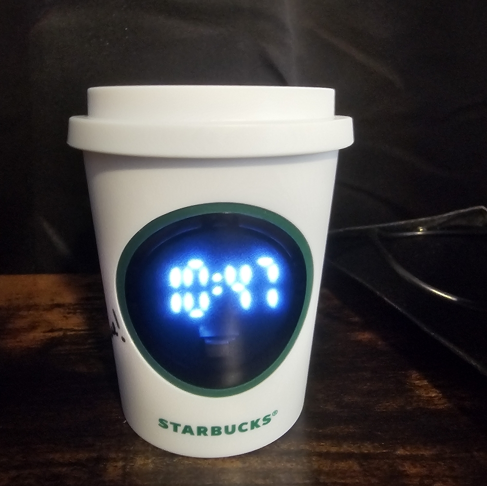 OVERSEAS Starbucks Novelty Cup Clock